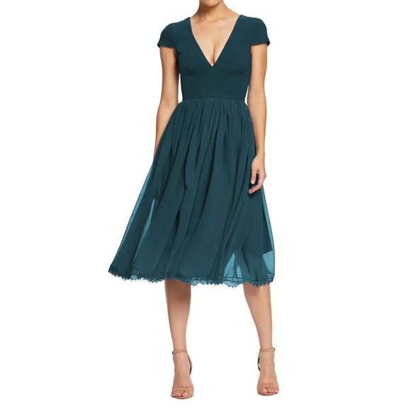 Dress the Population Dresses & Skirts - Dress the Population NWT Corey Chiffon Fit & Flare Cocktail Dress Pine Green L